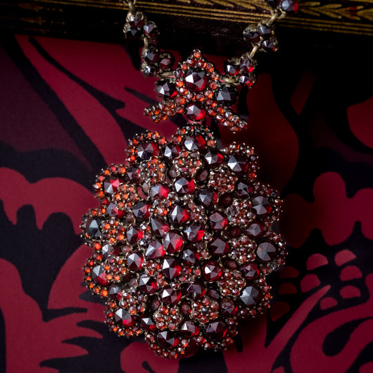 Antique Victorian Bohemian Garnet Locket Collar Necklace
