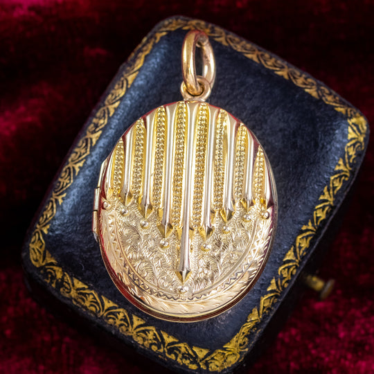 Antique Victorian Locket Gold Back And Front