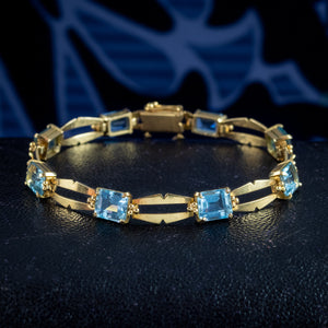 Art Deco Aquamarine Bracelet 15ct Gold 12ct Total