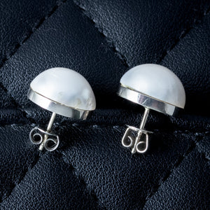 Vintage-Mabe-Pearl-Stud-Earrings-